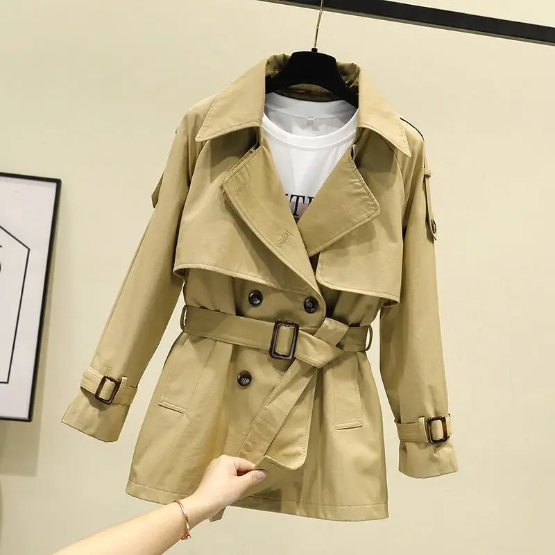 

Coats & Jackets