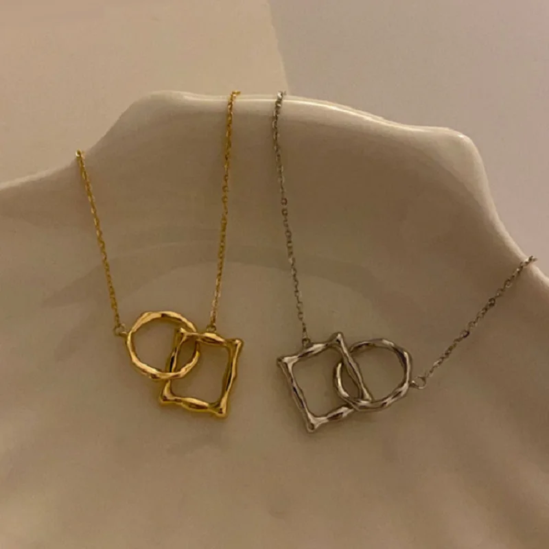 

MEYRROYU 925 Sterling Silver INS Simple Square Ring Buckle Fine Necklace Clavicle Chain Ladies Simple Fashion Jewelry 2021 New