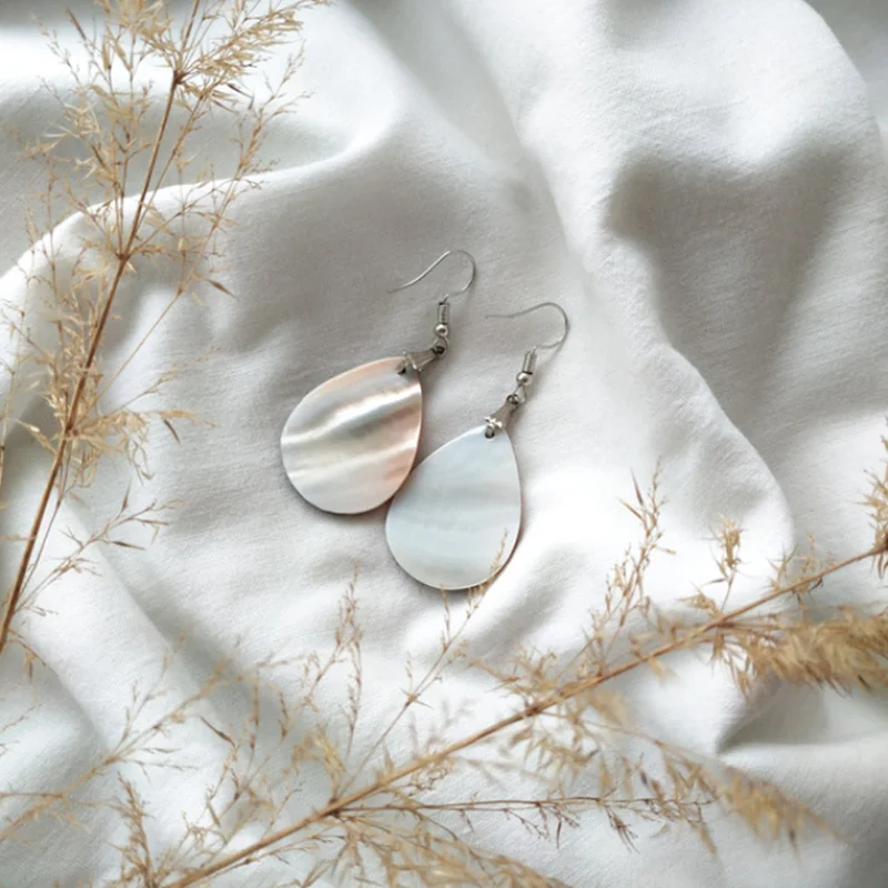 Мода Градиент Цвет серьги для женщин высокое качество капли воды в виде ракушки