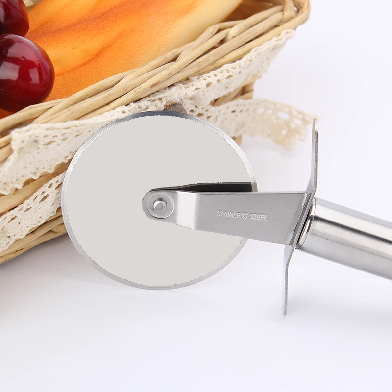 

Stainless Steel Pizza Single Wheel Cut Tools Diameter 6.5CM Household Pizza Knife Cake Tools Wheel Use For Waffle Cookies