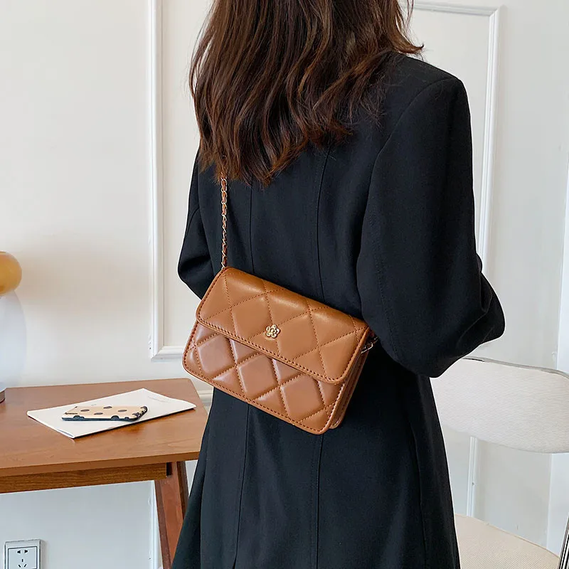 

Модная Маленькая женская сумка с подвеской в виде благовоний, новая стильная модная женская сумка в Корейском стиле, сумка-мессенджер через...