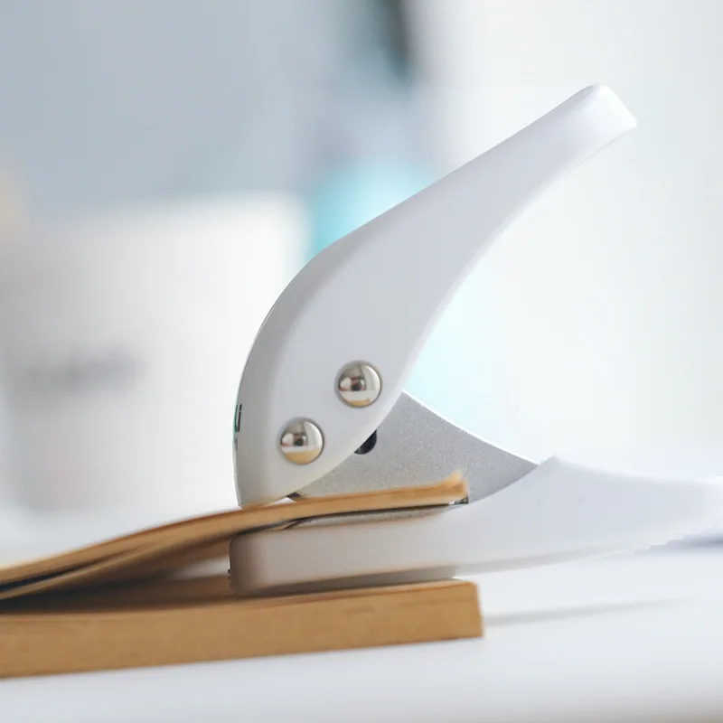 

Mini Paper Punch White Blue Color 6mm Hole Punches for Album Book Journal Binding Stationery Office Biner School Supplies