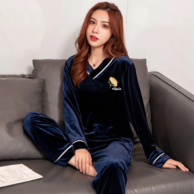 

2021 Autumn Winter Plus Size V-neck Gold Velvet Pajama Sets for Women Long Sleeve Sleepwear Pyjama Homewear Pijama Mujer Clothes