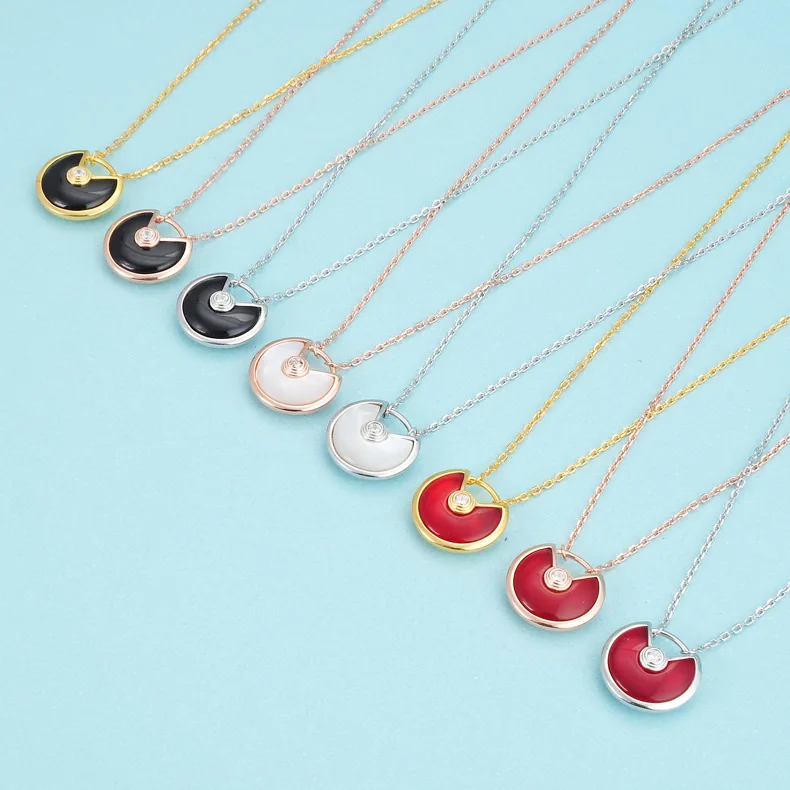 Хорошая Эмаль Подвески амулетики ожерелья белый черный и розовый цвета цветной