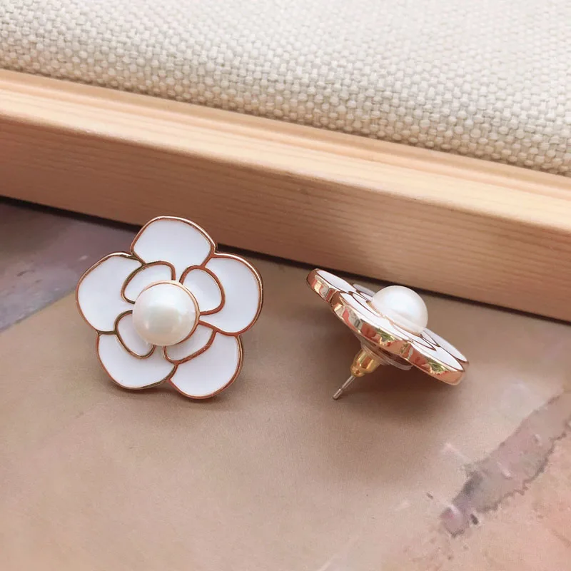 Элегантные ювелирные изделия для женщин эмалированные медные серьги-гвоздики из