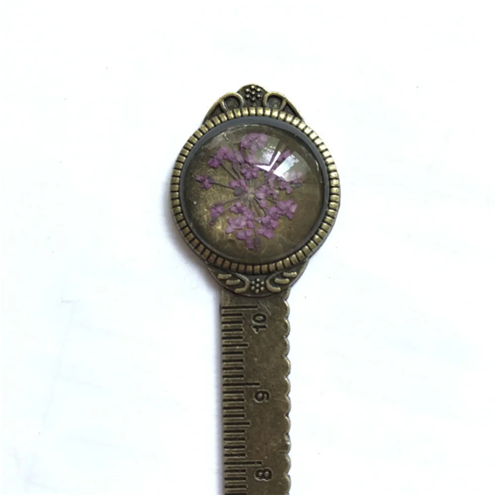 

Creative Retro Vintage Small Dried Flowers Bronze Ruler with Glass Gems as Book Page Marker for Students Kids School Su