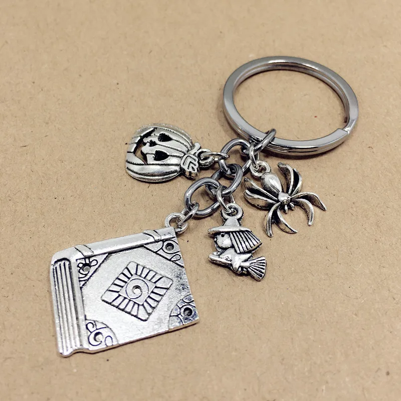 Винтажный брелок Хэллоуин Голова ведьмы тыквы паук Волшебная подвеска-книга