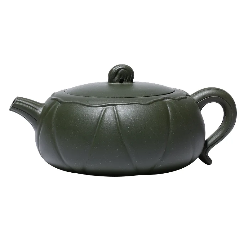 

Yixing Zisha teapot is all handmade, and the famous tea maker keeps it in the Republic of China