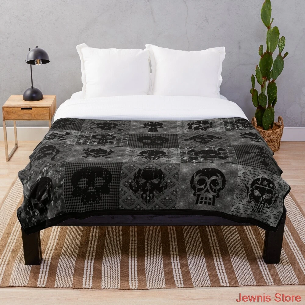 

Skull Collage Throw Blanket Home Textile polar microfiber blanket cover the bed 200x230cm sofa blanket small blanket for kids