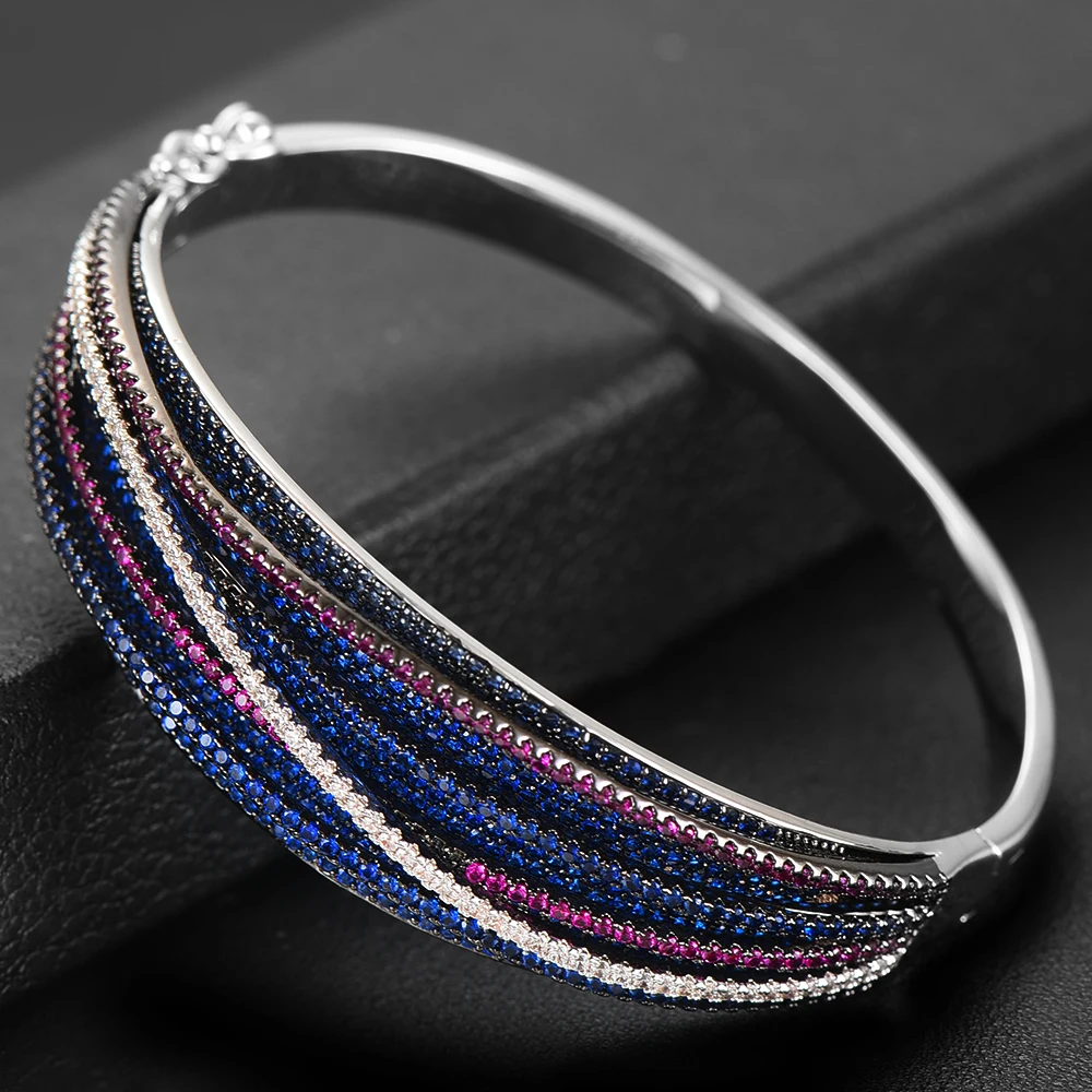 

KellyBola Luxury Noble Famous Design Lines Bangle for Women Bridal Wedding Engagement Party Show Jewelry Wide Fashion Bangle