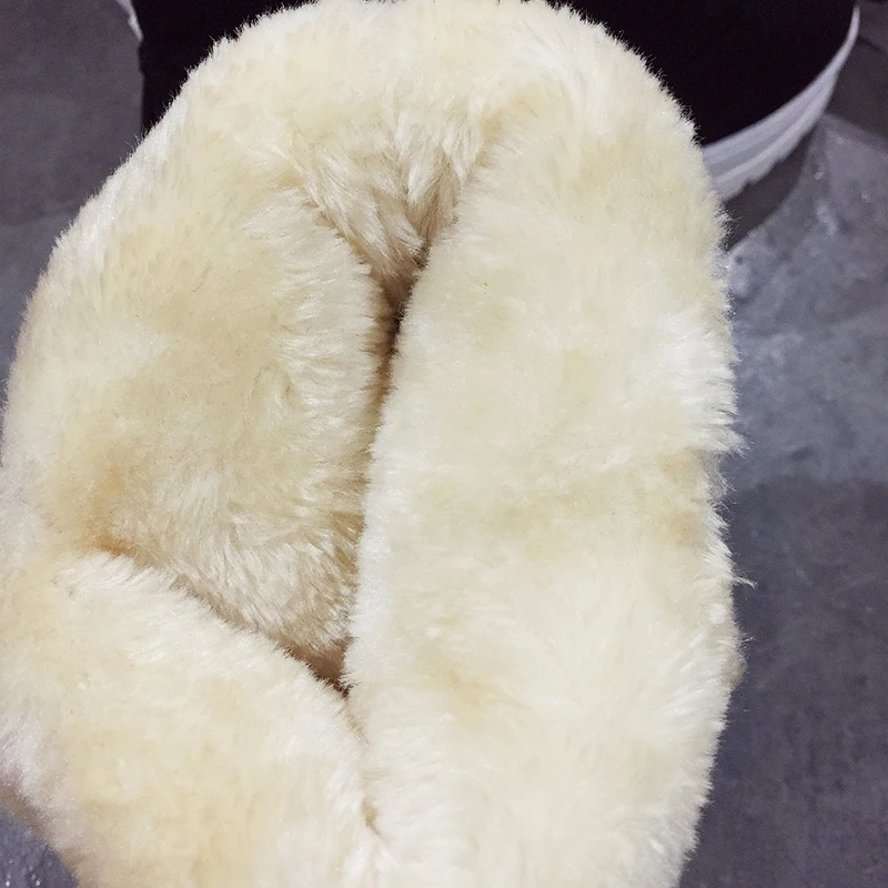 Шикарные ботильоны с металлическими кисточками женские ботинки увеличивающие