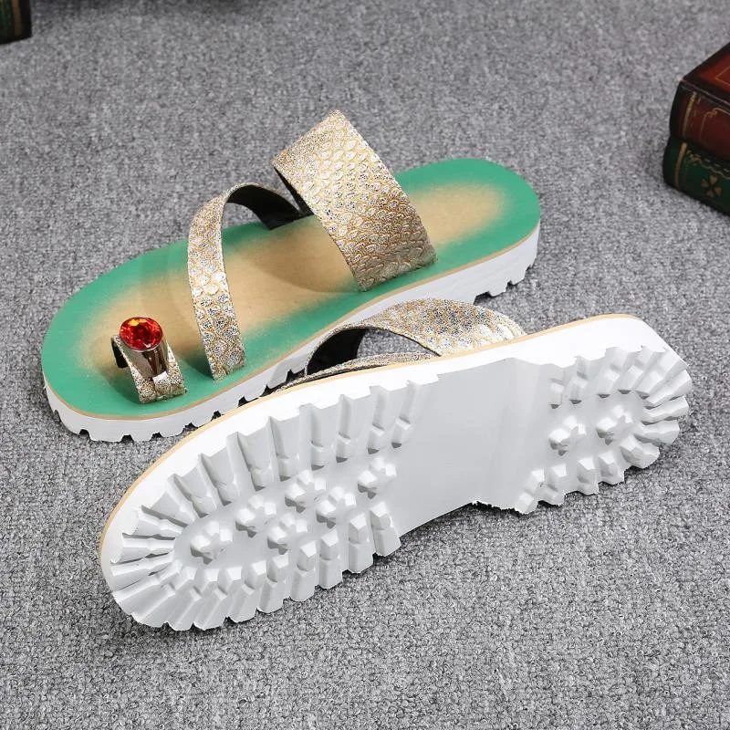 Шлепанцы мужские из бычьей кожи пляжная обувь со стразами Нескользящие шлепанцы