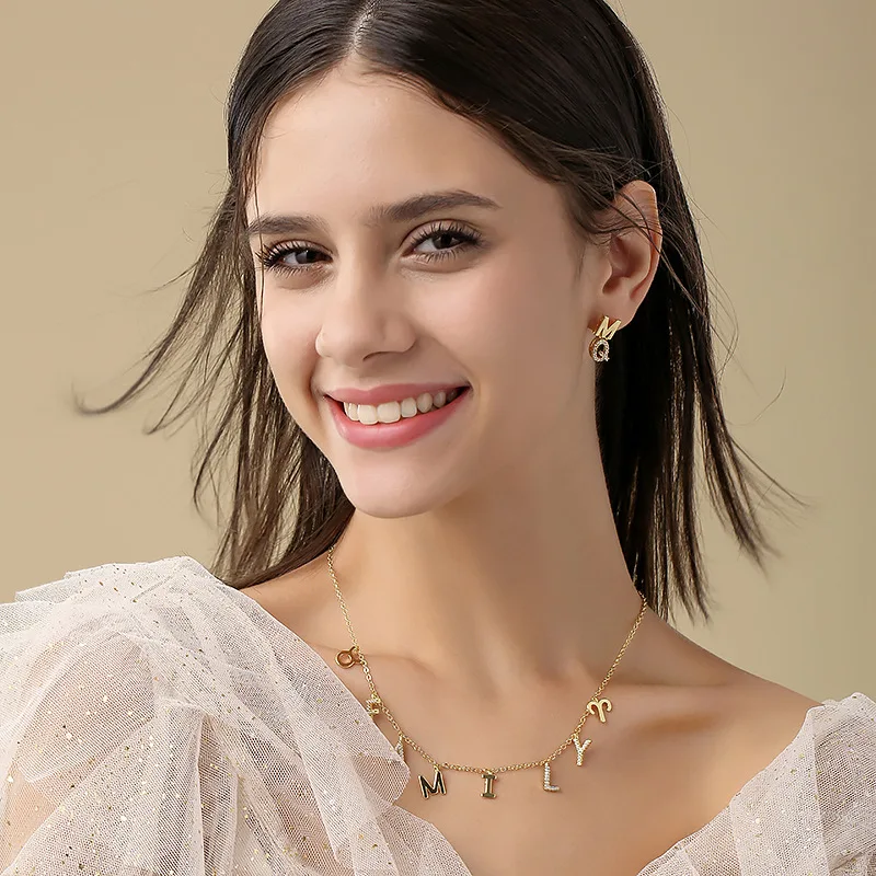 

2020 New DIY Fashion Brass Letter Charm Necklace's Smooth Pedant for Women