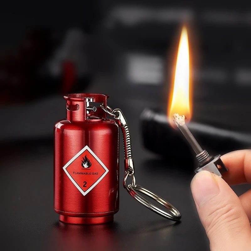 

Creative Kerosene Lighter Mini Personality Keychain Outdoor Waterproof Tobacco Accessories Gift for Men Smoking Accessories