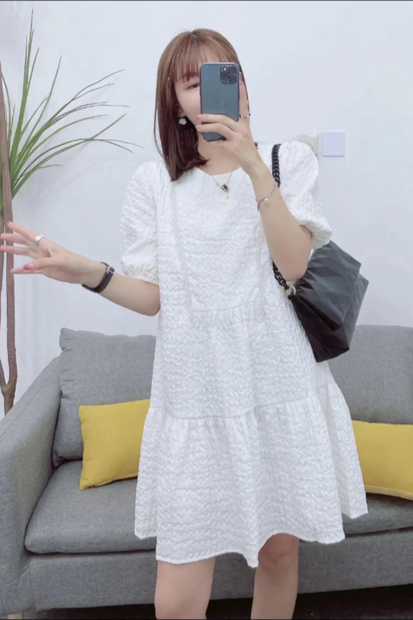 

VANOVICH European Fashion Summer New 2021 Ladies Dress Puff Sleeve Solid Color Women Dress Beaded Ruffled Women Clothing