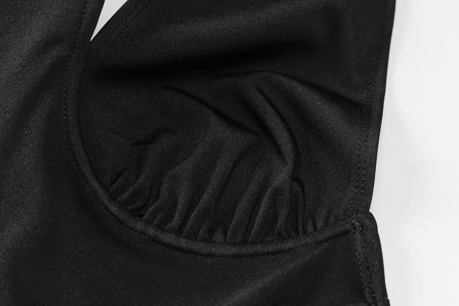 

2021 Summer New Women Sleeveless Hanging Neck Sexy Halter Fashion Slim Pure Color Romper Playsuit Spring Streetwear