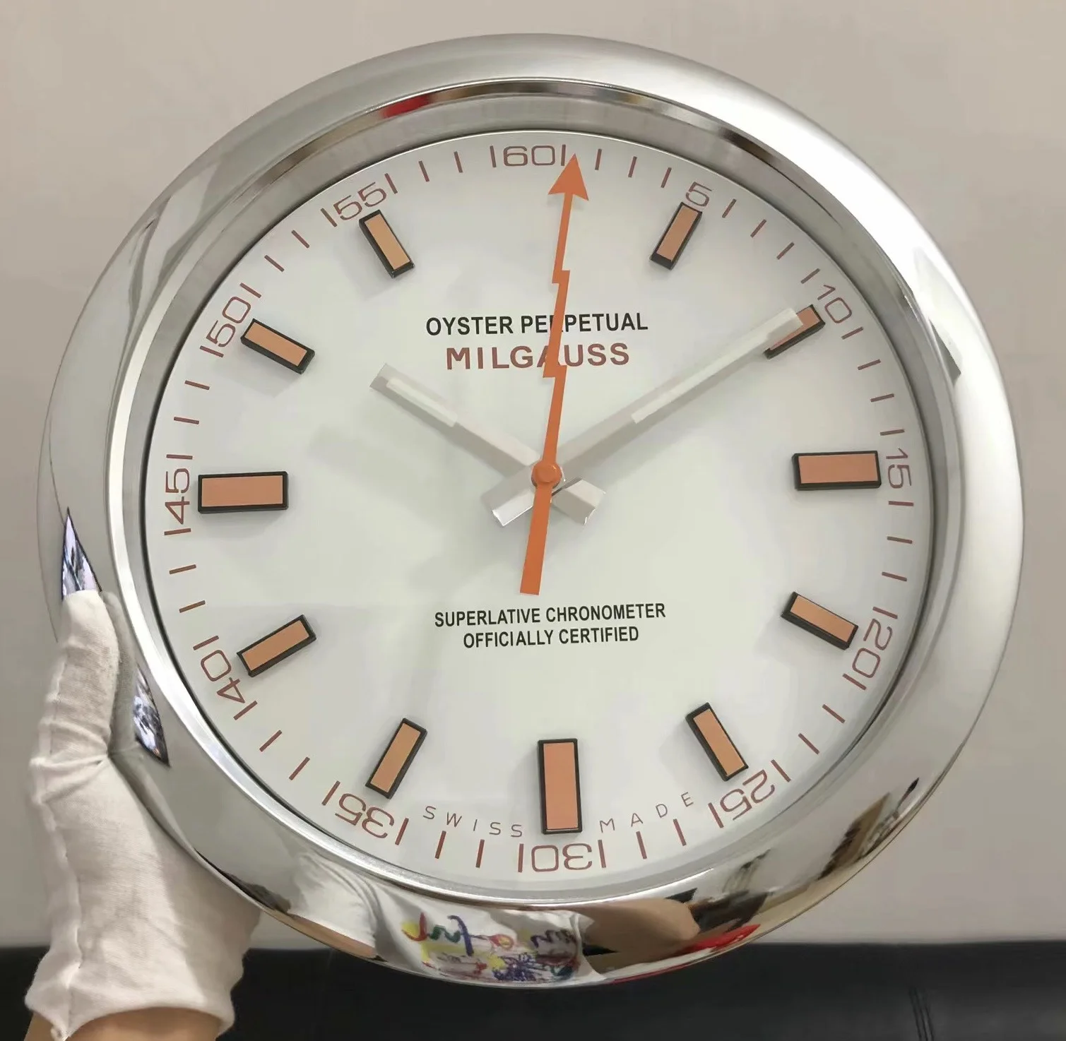 Роскошные Металлические настенные часы современный дизайн художественные Pow