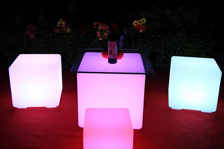 للبيع 15% ، LED مكعب قابلة للشحن اللاسلكي ضوء الزخرفية مضيئة البراز مع 7 ألوان التحكم عن بعد 35x35x35 سنتيمتر