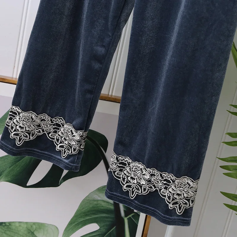 2019 длинный рукав женщины кружевная пикантная Пижама золото бархат держать