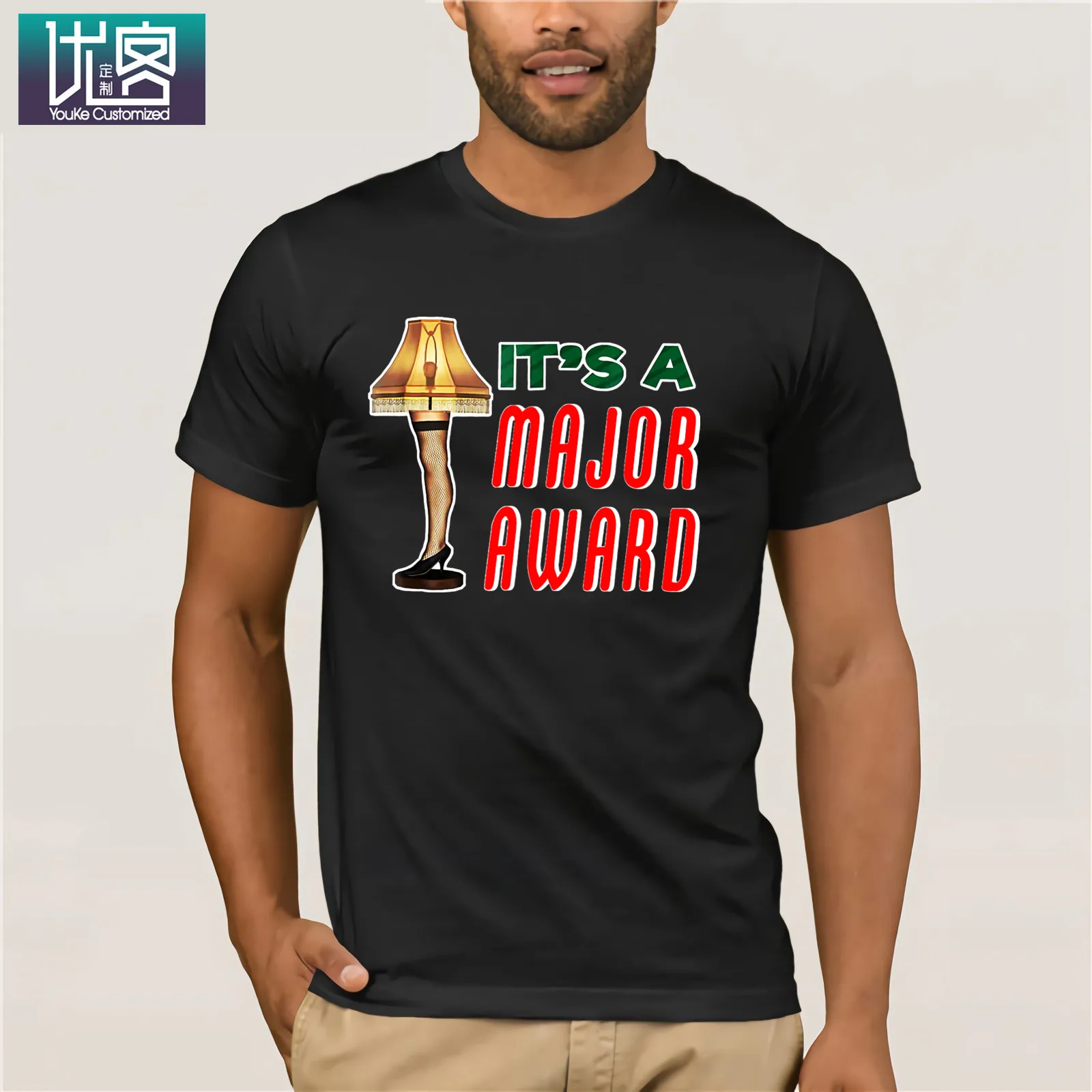 Рождественская футболка с изображением ног лампы это главная награда