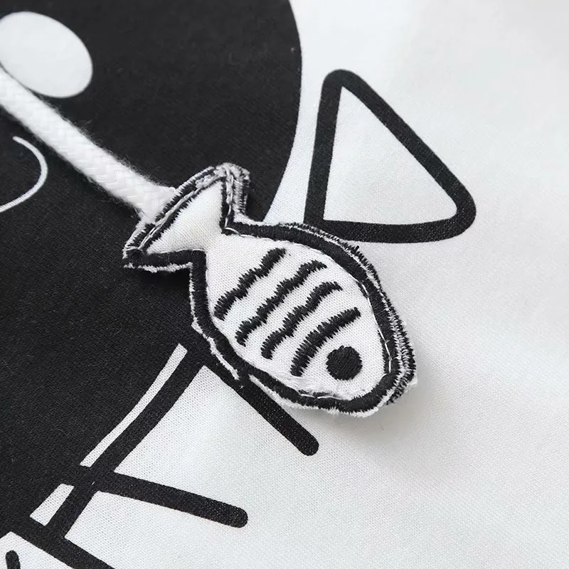 

XUANHAO t shirt women harajuku Japan Style Cute Cartoon Cat Patch Hooded Cotton Tee Top Short Sleeve Casual Black T shirt