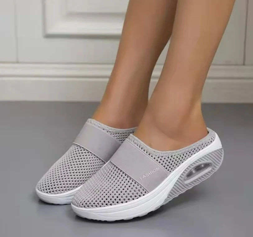 

Women Slippers Sandals Summer Platform Beach Slippers Women Breathable Mesh Flat Shoes Women Flat Shoes