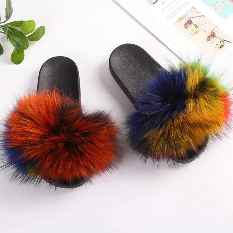 Raccoon fur Tie-dye Модные женские шлепанцы с пушистым лисьим мехом; сандалии с мехом енота; Вьетнамки с мехом; домашние тапочки на плоской подошве; Женская потрясающая пушистая обувь - Цвет: Raccoon fur Tie-dye