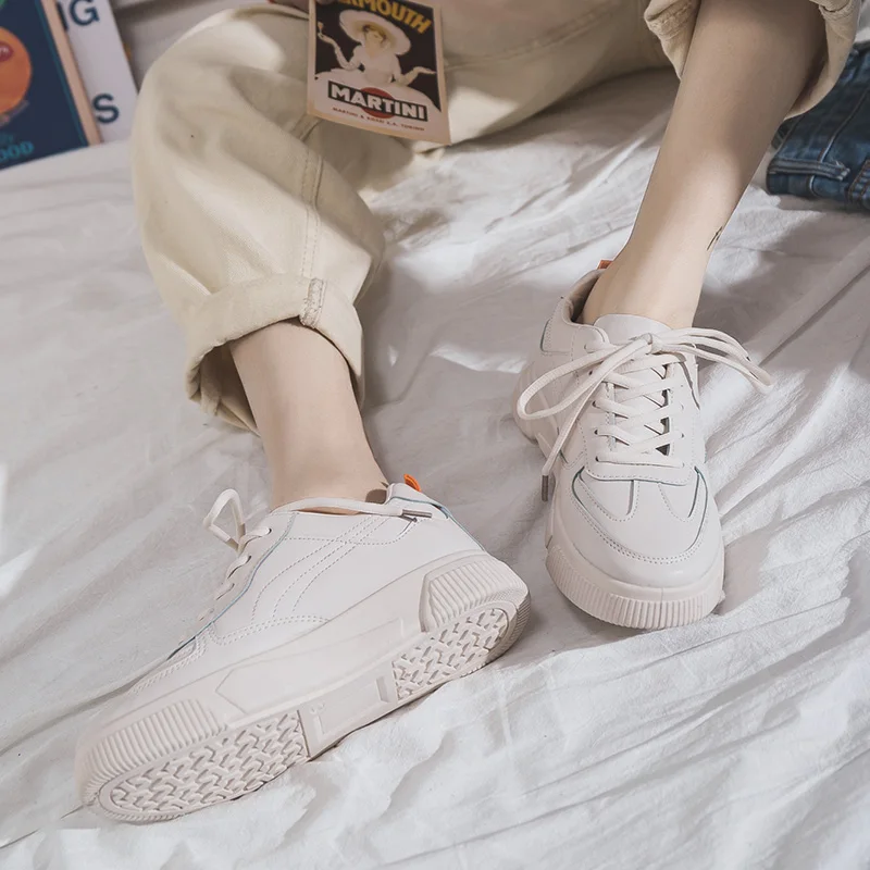 Женские кроссовки на плоской платформе дышащие слипоны шнуровке Повседневная