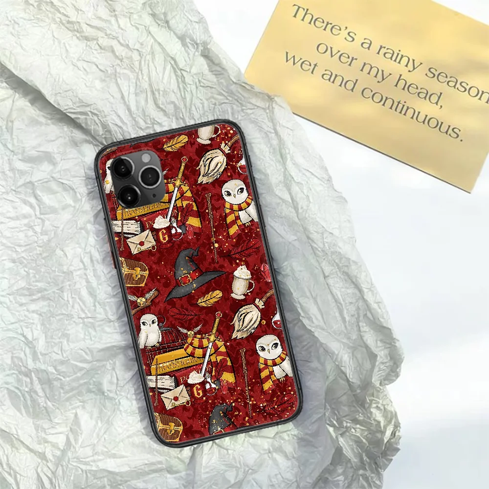 

Harries Potter Cartoon Phone Case For Iphone 11 12 Mini PRO XR X XS MAX 6 6s 7 8 Plus 4 5 5s SE 2020 black Bumper Painting