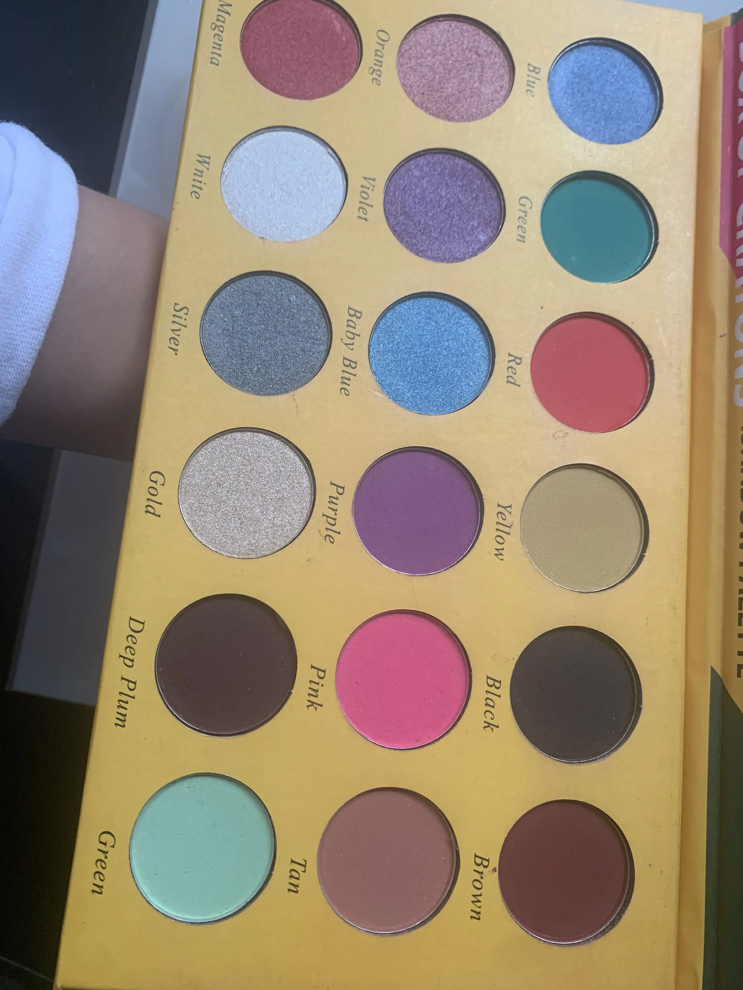 Большая распродажа яркий макияж стойкие тени для век легкие в нанесении