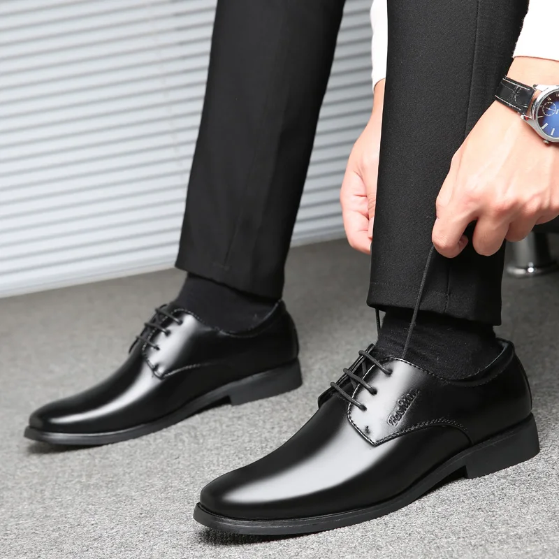 Дизайнерские черные кожаные мужские туфли на шнуровке удобная модная обувь для