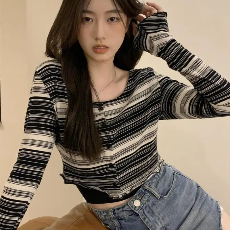 Кроп-топ Tonngirls с принтом краски на завязках 2 предмета Женская Повседневная