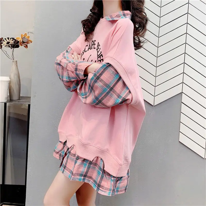 

Sweater women's trendy ins spring 2021 new niche design sense Western-style plaid top