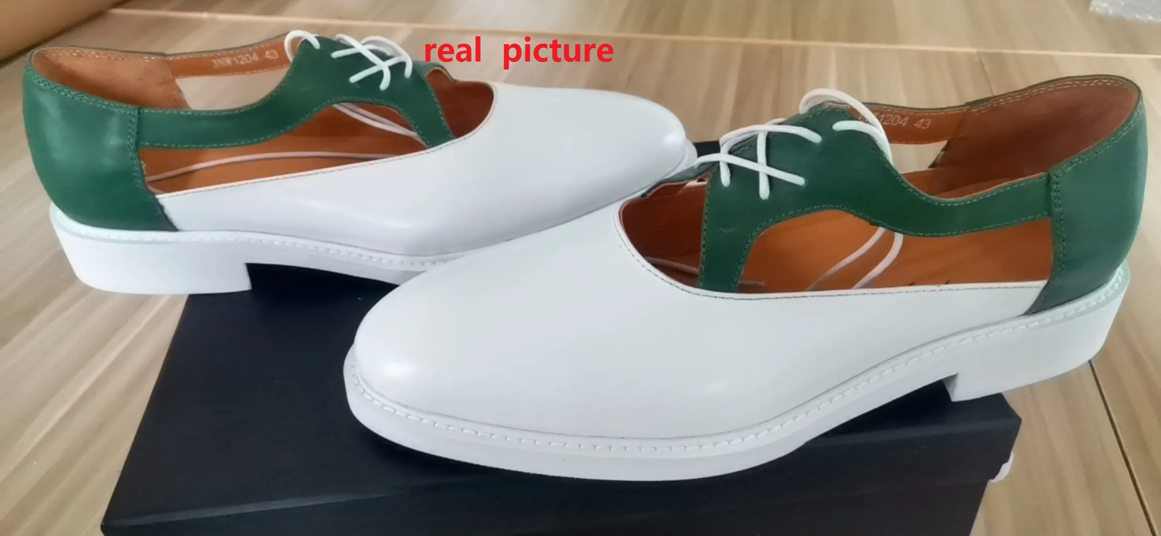 Разноцветные модельные туфли из коровьей кожи с вырезами Высококачественные