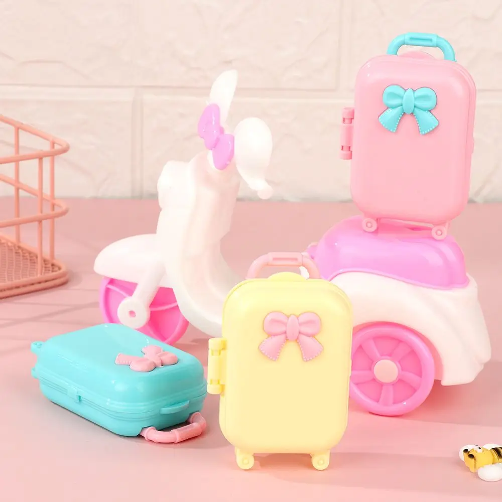 

Модный металлический мини-чемодан для кукол, миниатюрные игрушки, багажник, украшение для кукольного домика, милый маленький клатч, коробка...