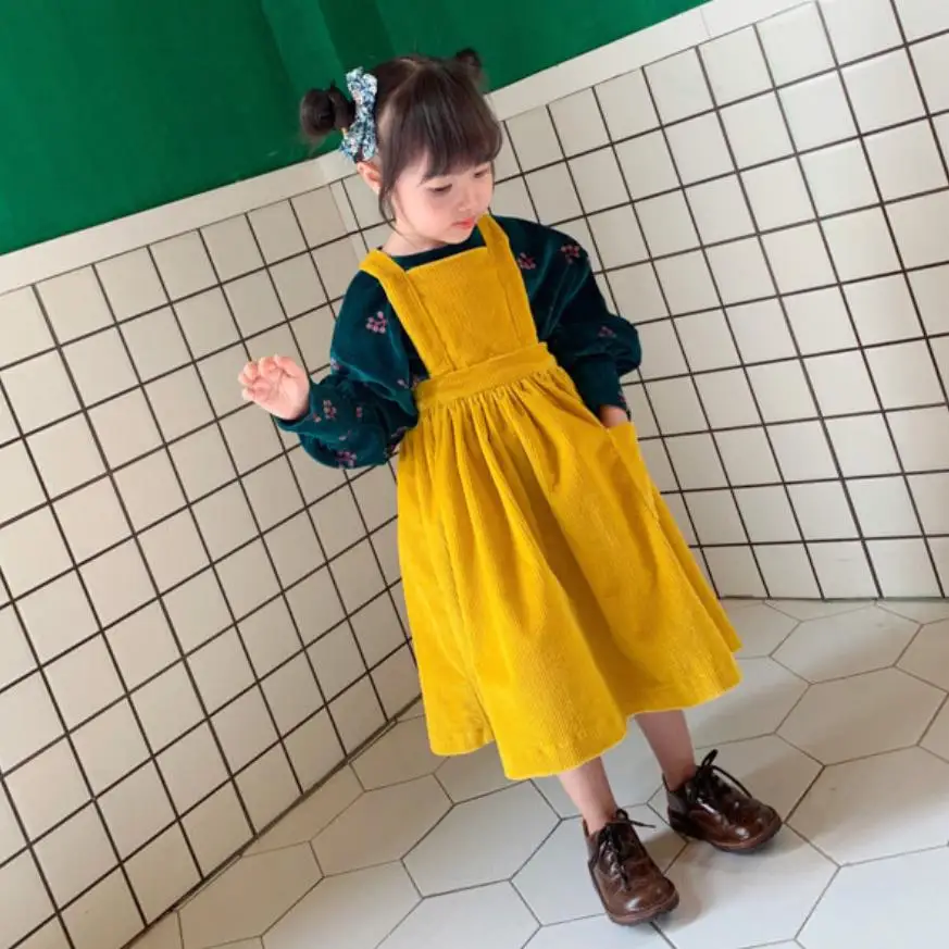 Вельветовая юбка на бретельках для девочек желтое красивое платье малышей