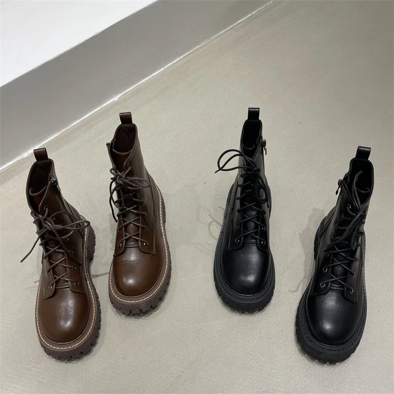 

Женские сапоги на платформе, с круглым носком, на молнии