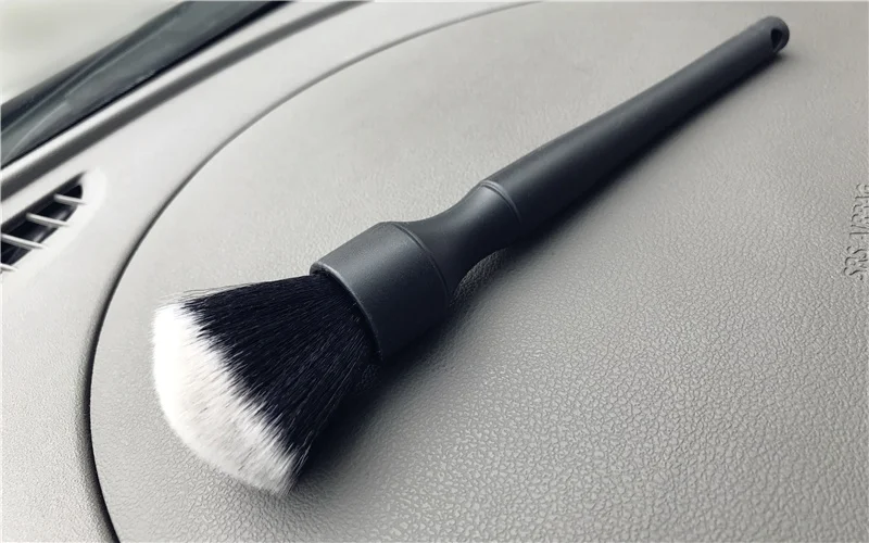 

Lucullan 24CM Cleaning Brush Ultra Soft Hair Detailing Tools For Exterior,Surfaces,Wheels,Trim Work,Grill,Emblem/Badge
