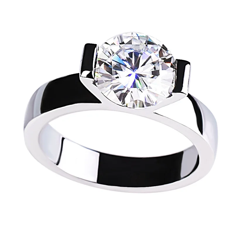 

Женское кольцо из серебра 925 пробы, с крупными бриллиантами