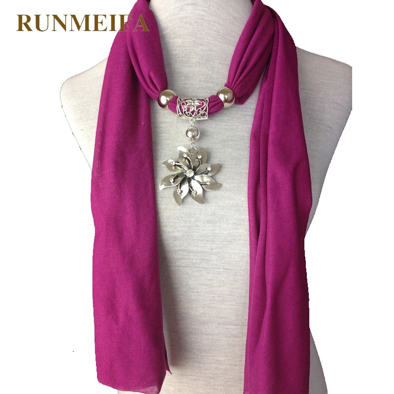 

RUNMEIFA Flower Pendant Scarf Solid Polyester Brand New Hot Sell Women Lady Alloy Charm Flower Jewelry Necklace Scarves