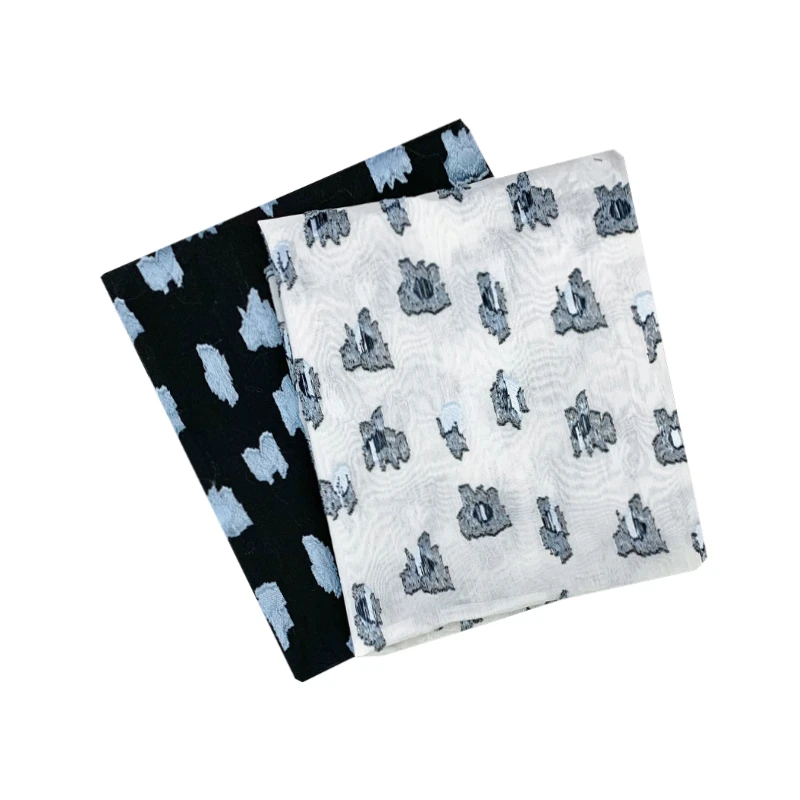 

Thin three-dimensional cut flower leopard organza fabric, sewing fabric factory shop is not out of stock