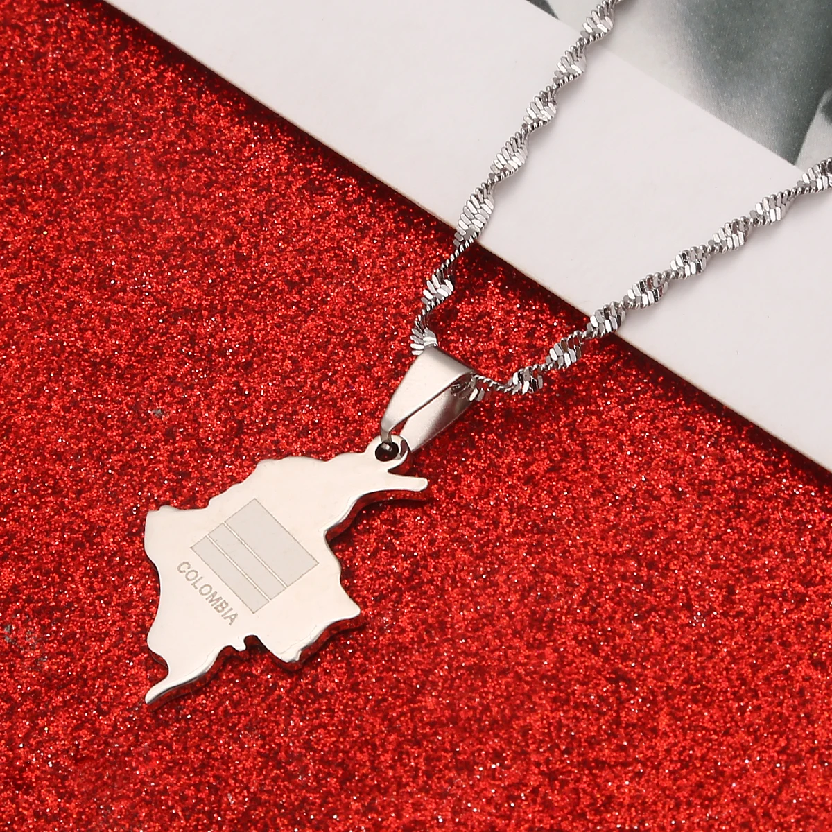 Ожерелье из нержавеющей стали с кулоном в виде карты карта ювелирные изделия на