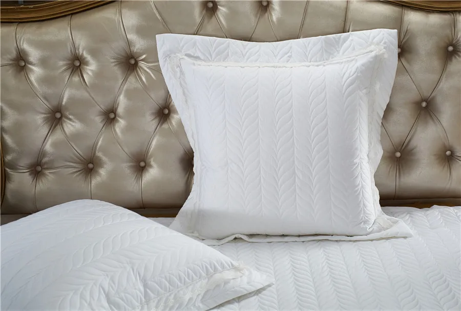

Luxury 100S 2021 Cotton Queen King size Royal Bedding Sets Oriental Embroidery White Hotel Bed sheet Duvet cover set Pillow