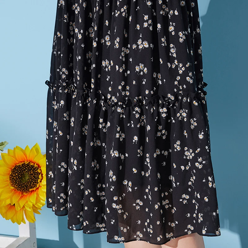 Женское шифоновое платье с цветочным принтом ARTKA розовое длинное V образным