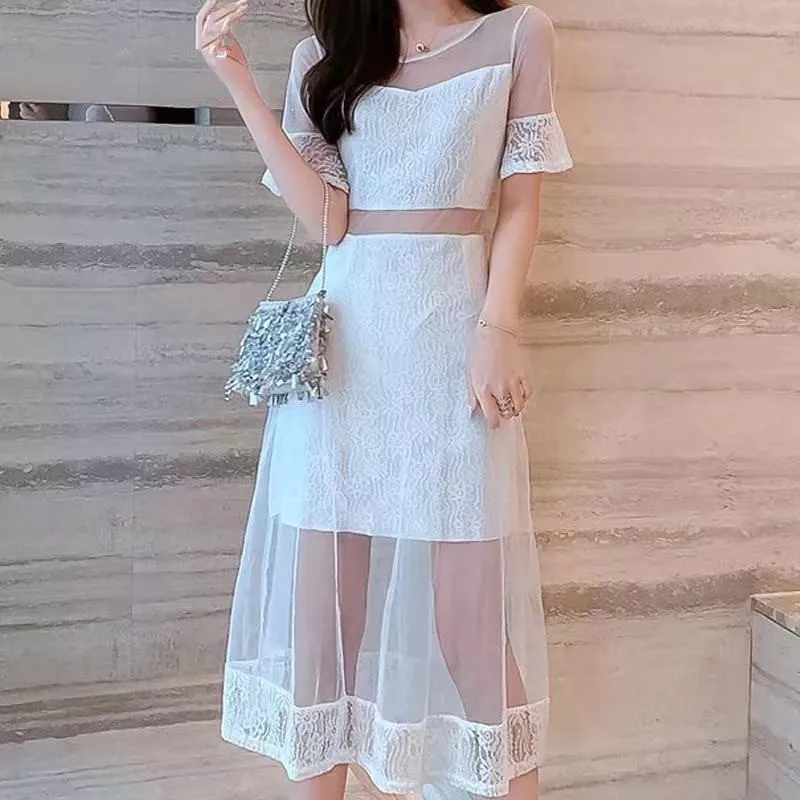 

Новое поступление, корейское летнее платье-миди JSXDHK, модное женское Сетчатое лоскутное Кружевное белое ТРАПЕЦИЕВИДНОЕ ПЛАТЬЕ с расклешенн...