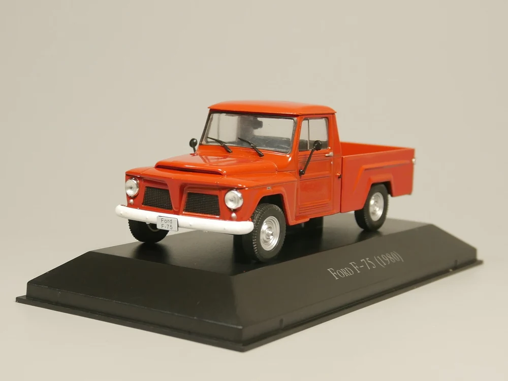 Модель автомобиля ixo 1:43 Ford модель литья под давлением 80| |