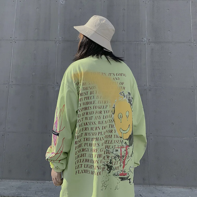 Футболка с длинными рукавами принтом граффити и круглым вырезом Мужская Уличная