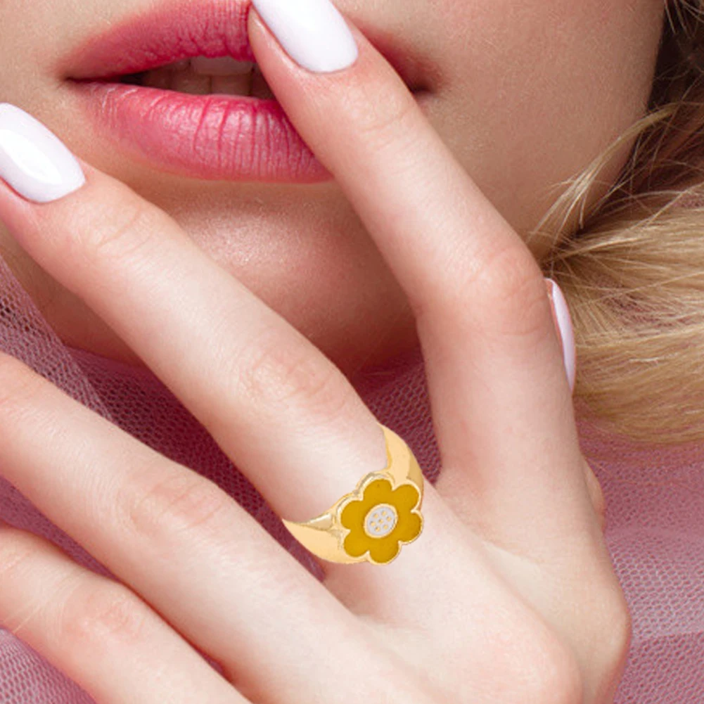 

Fashion Women Heart Smile Face Flower Alloy Rings Geometric Finger Ring Ladies Girls Punk Party Jewelry Gift