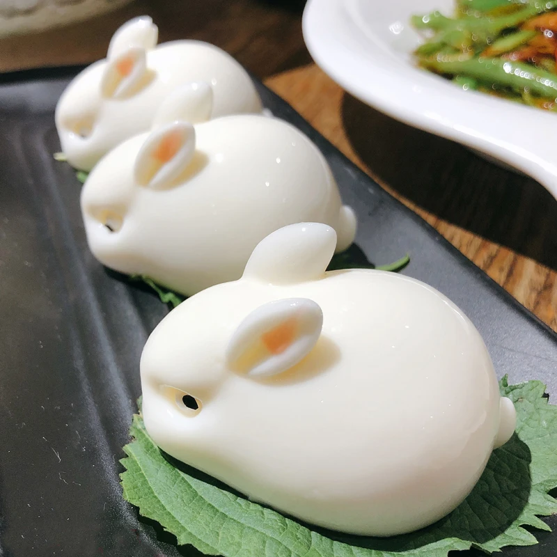 

3D Cartoon Easter Bunny Soap Molds Rabbit Mousse Mold Ice Cream Candle Chocolate Candy Fondant Cake Decorating Tools
