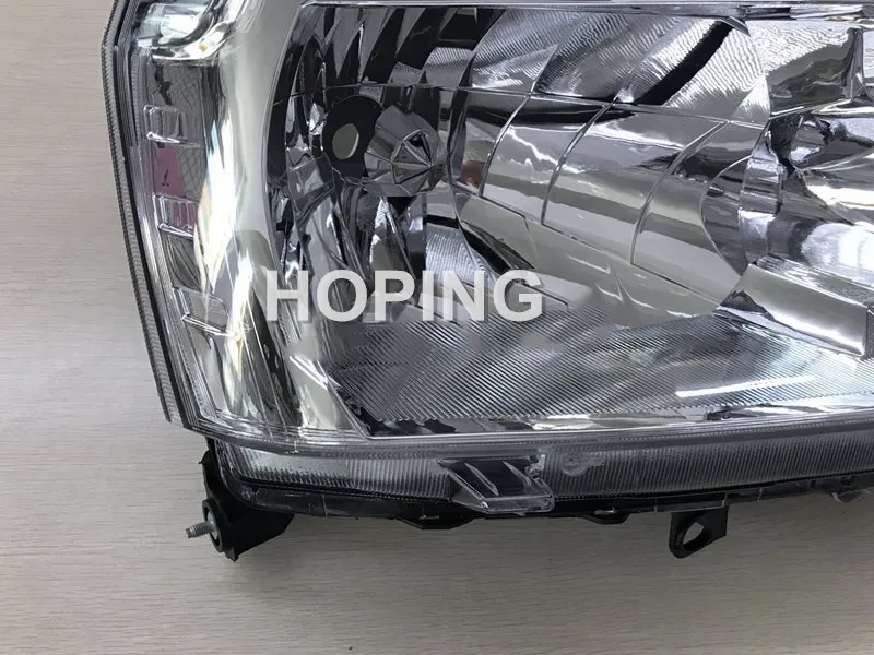 

Hoping 1PCS Front Bumper Head Light Headlight For Nissan X-Trail T31 2008 2009 2010 2011 Front Headlamp NO Bulb